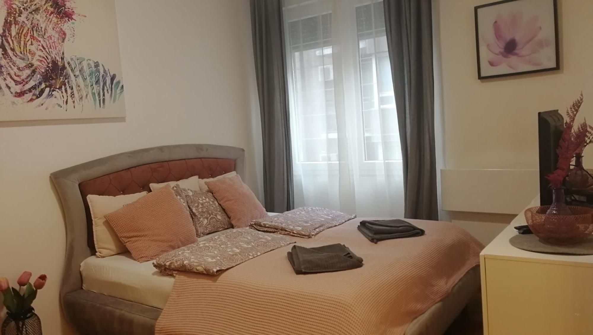 Peyton Apartment Beograd Ngoại thất bức ảnh