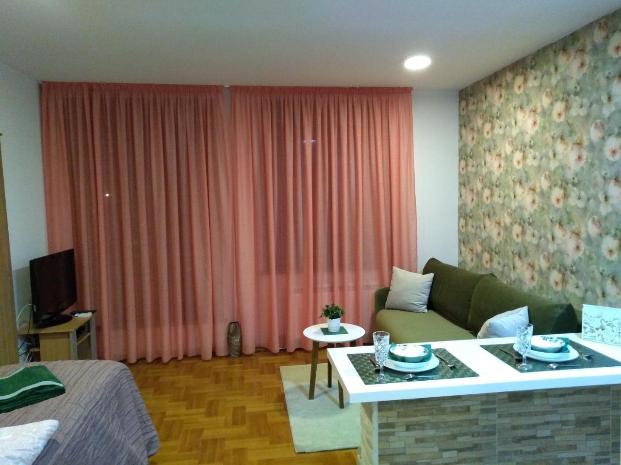 Peyton Apartment Beograd Ngoại thất bức ảnh